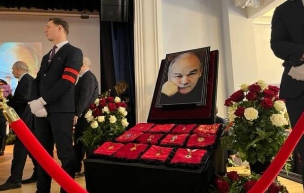 В Москве простились с выдающимся учёным Евгением Велиховым