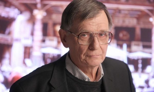 Скончался известный театровед Алексей Бартошевич