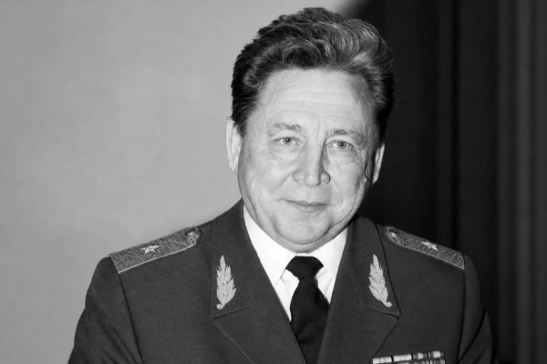 В Москве скончался генерал-полковник Станислав Петров