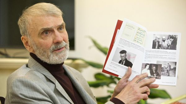 Умер писатель и журналист Феликс Медведев